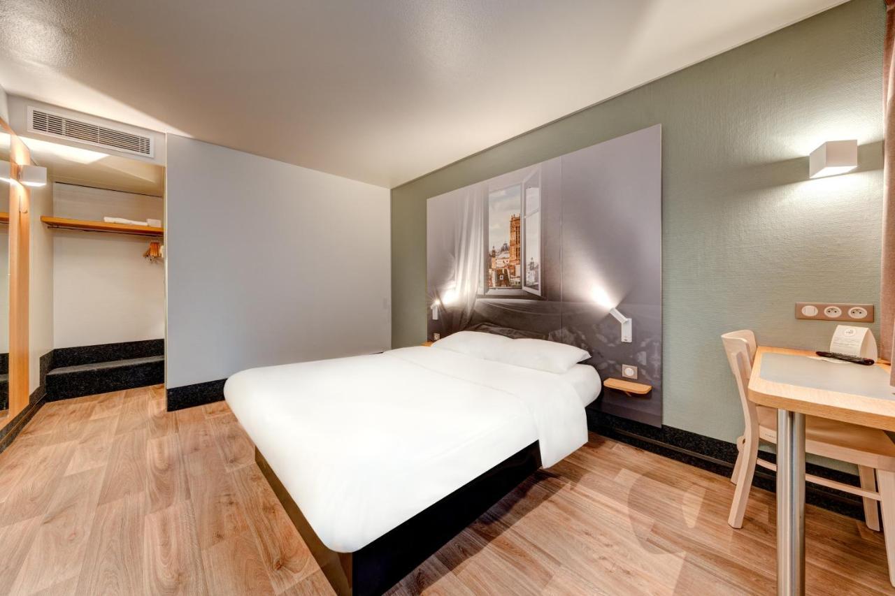 B&B Hotel Louveciennes Le Port-Marly Exteriör bild