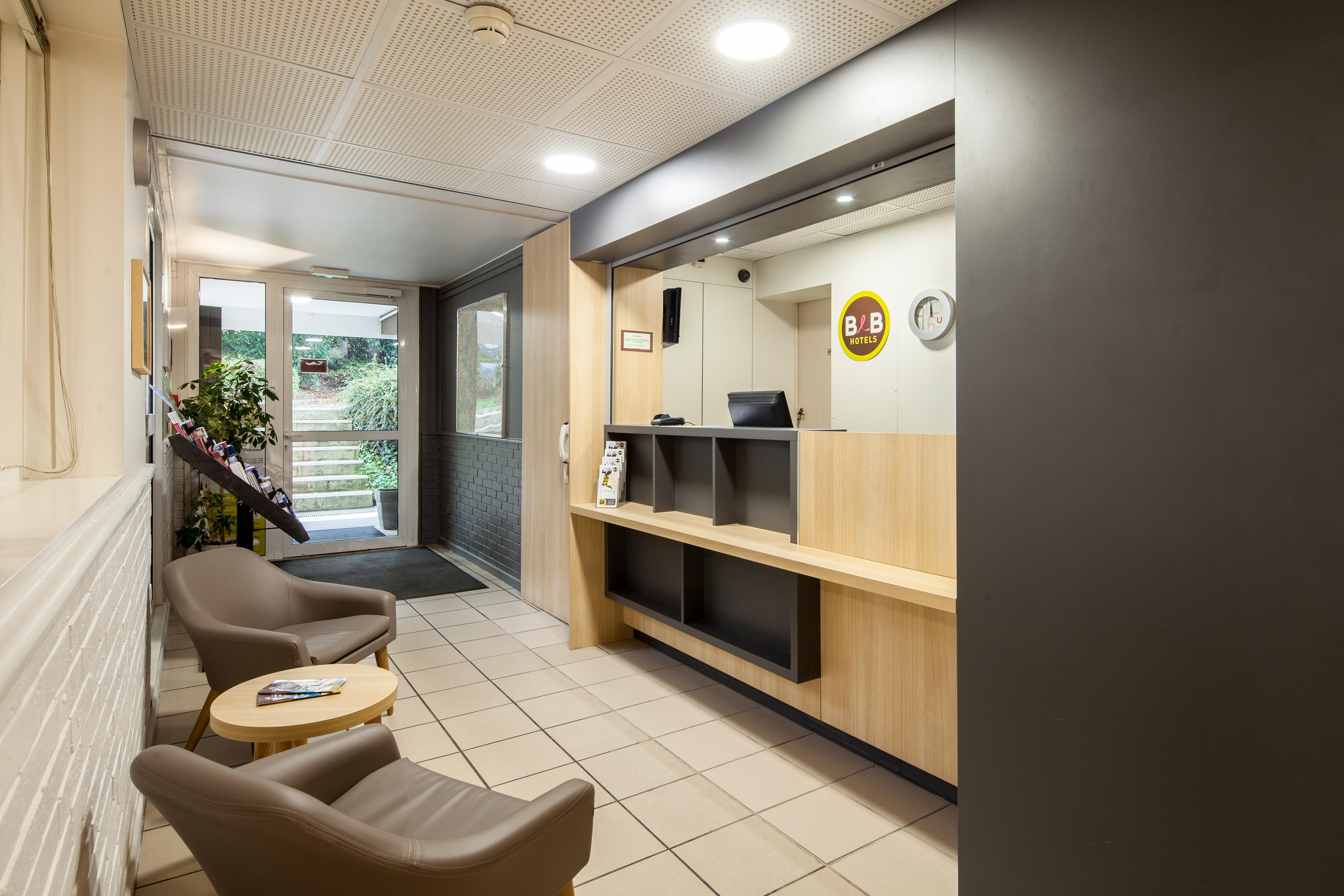 B&B Hotel Louveciennes Le Port-Marly Exteriör bild